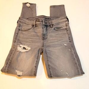 American Eagle Women's Gray, Next Level Stretch, Regular Ripped Jeans.  Size 0